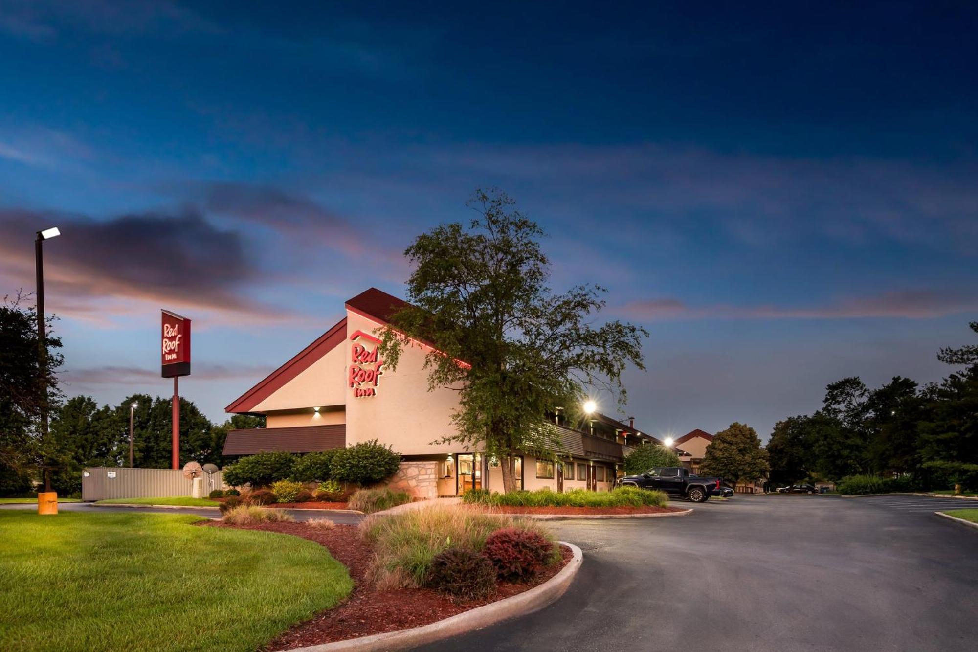 Red Roof Inn Indianapolis North - College Park Buitenkant foto
