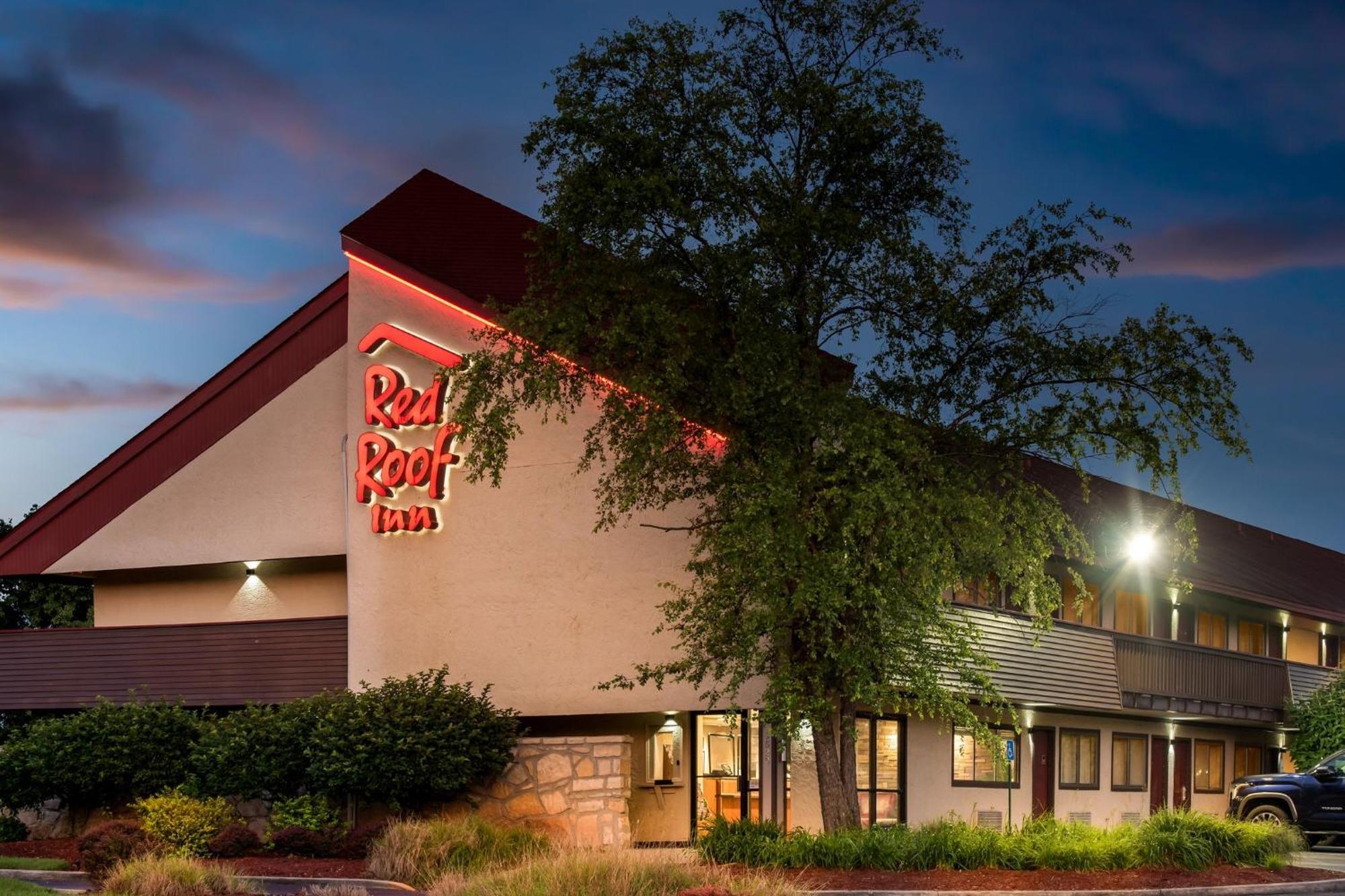 Red Roof Inn Indianapolis North - College Park Buitenkant foto
